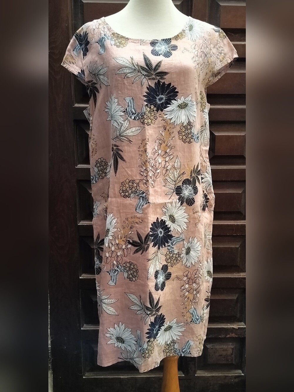 100% Linen Floral Dress in Blush Pink